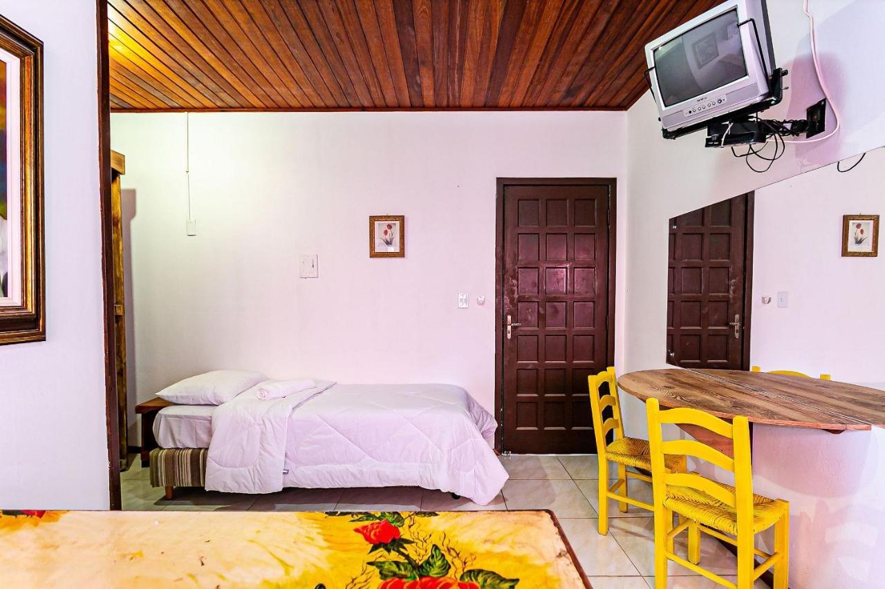 Studios Duplos E Individuais 450M Da Praia Rai Florianópolis Εξωτερικό φωτογραφία